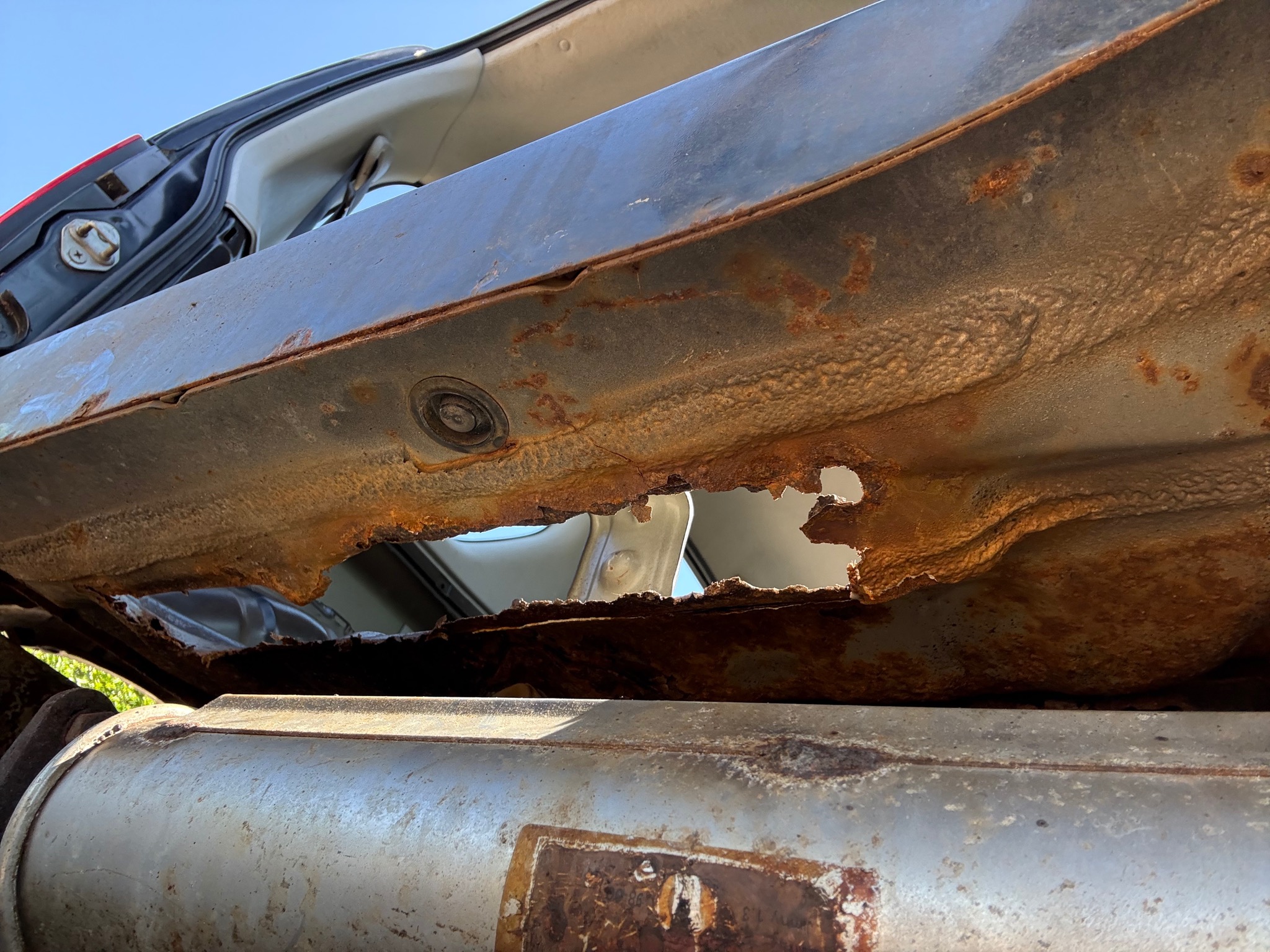 Rear floor support - BigJimny Forum