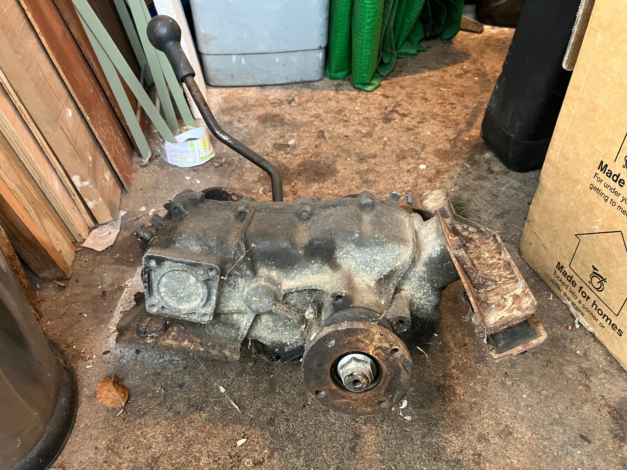 SJ413 samurai transfer box for sale - BigJimny Forum