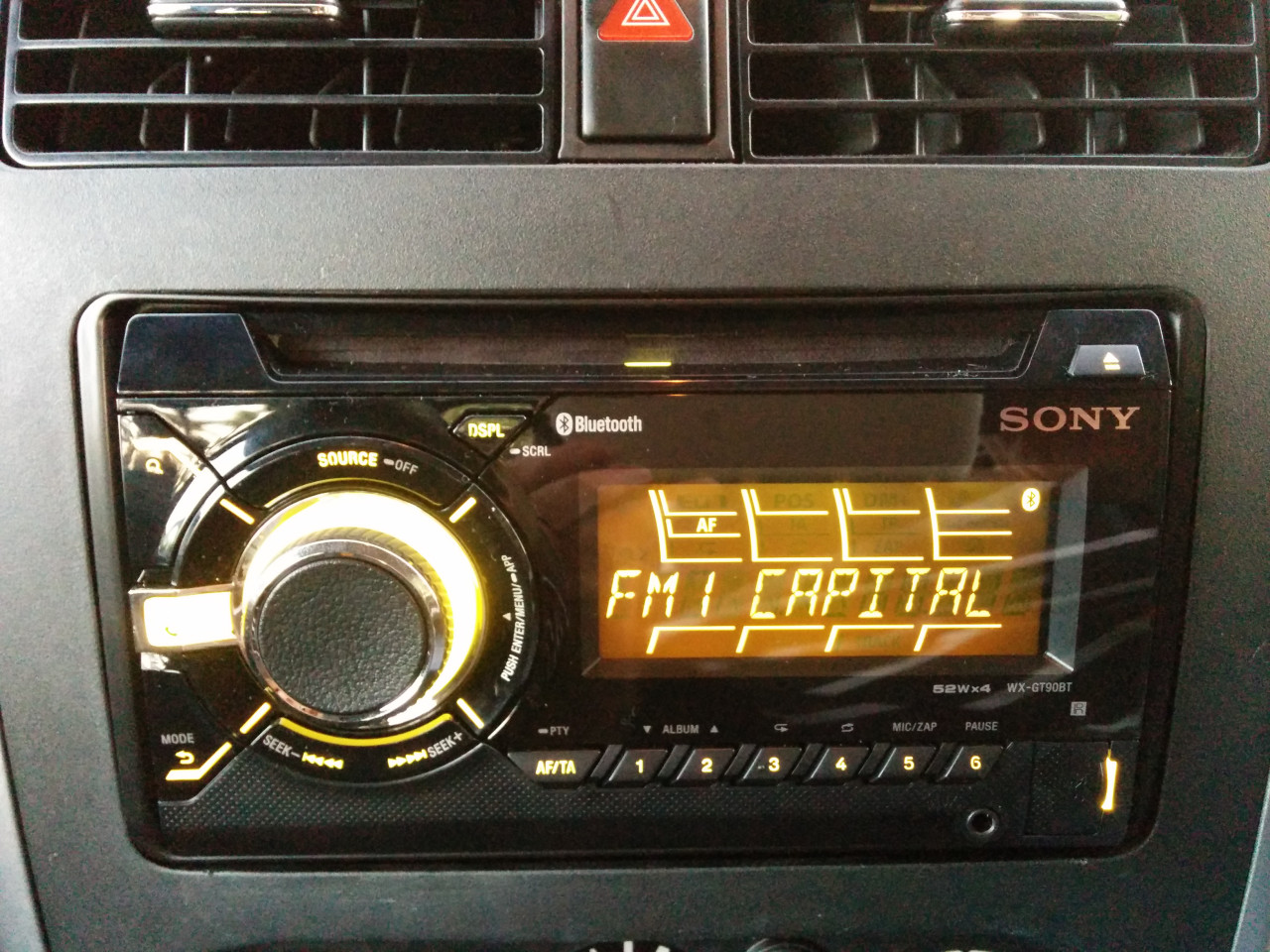 Radio installation