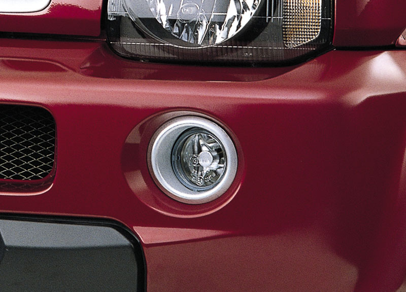 File:Suzuki Jimny - Front fog lamp set - 99000-990YZ-035 - A01.jpg