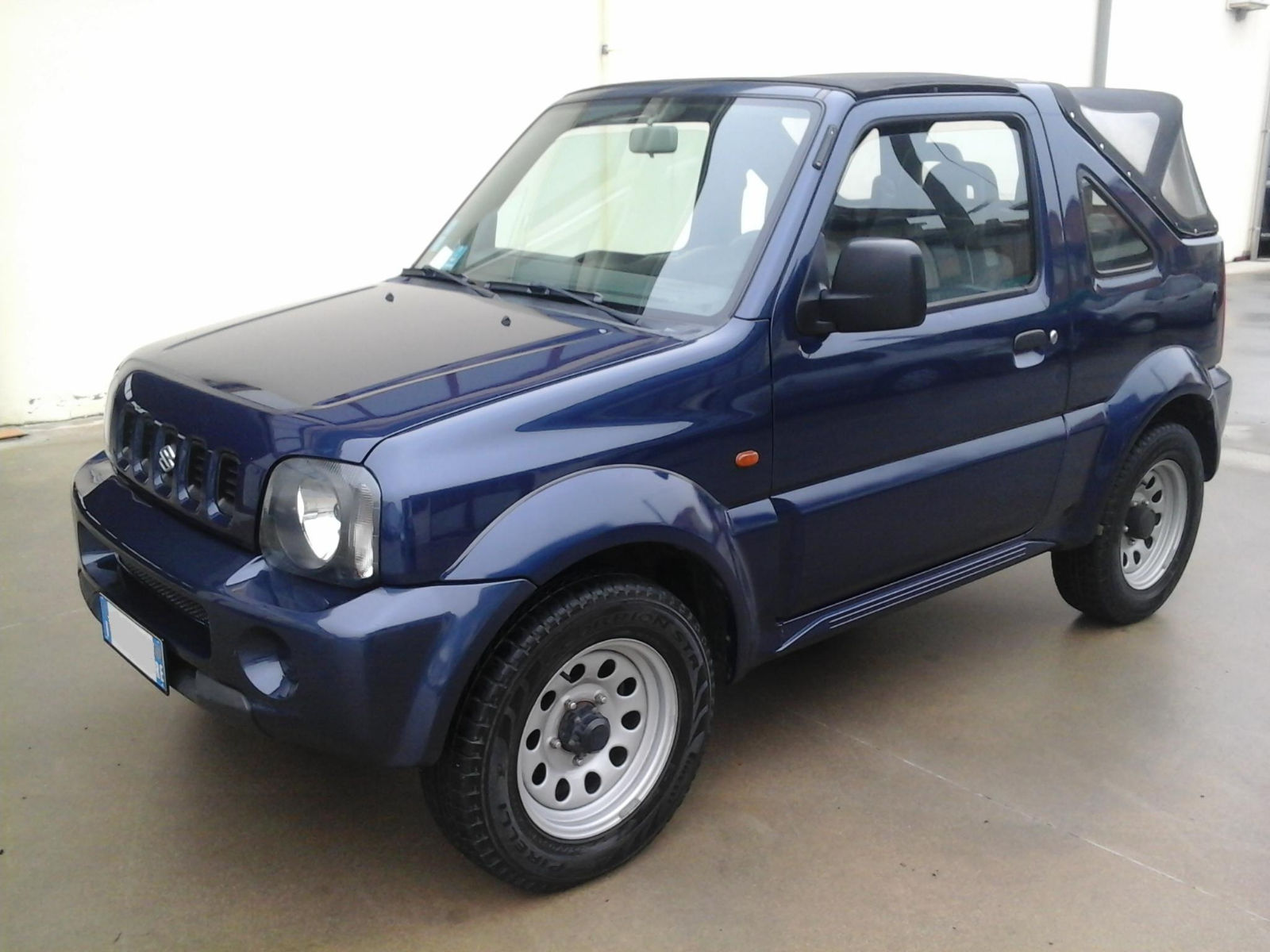 File:Suzuki Jimny - single color - dark blue - A01.jpg - BigJimny Wiki