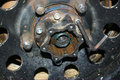 Manual wheel hub head from Suzuki SJ 41x installation guide - figure 10.png