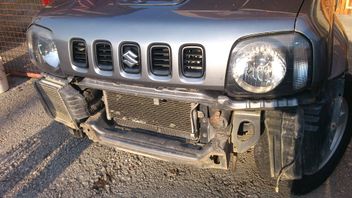 Suzuki Jimny 3 DDiS edition 2 - without front bumper - A01.jpg