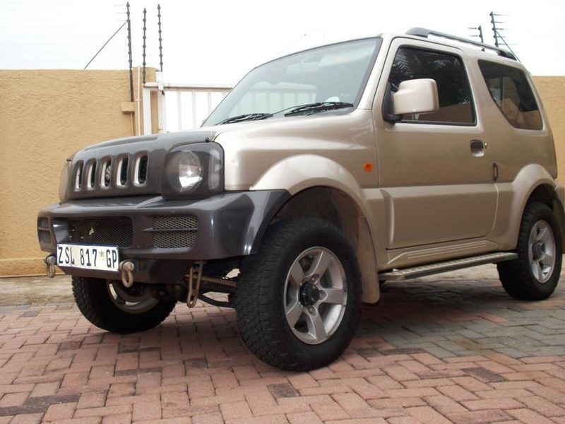 File:Suzuki Jimny 3 - 2nd model front bumper, trimmed - A02.jpg