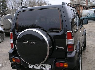 Suzuki Jimny - LamborJimny inscription, spare wheel cover - A03.jpg