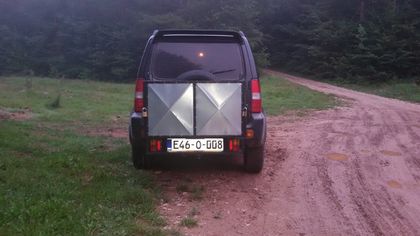 Suzuki Jimny with towbar mounted cargo box - A03.jpg