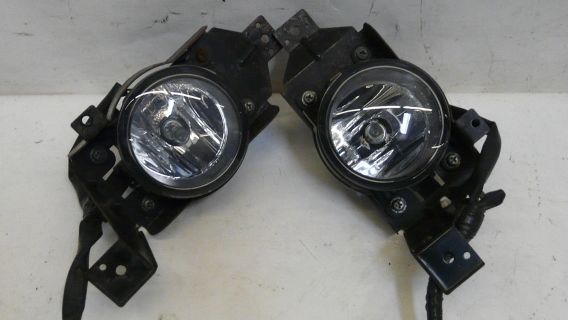 Suzuki Jimny 3 - OEM accessory 35500-63J04 + 35566-84A00 + 35526-84A00 - fog lamp + brackets L+H - A01.jpg